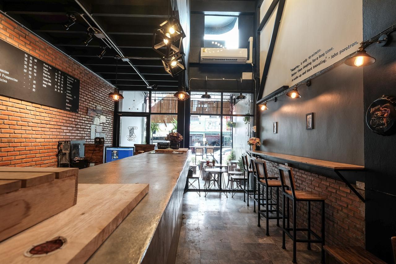 Znap'S Hostel & Cafe Chiang Mai Extérieur photo