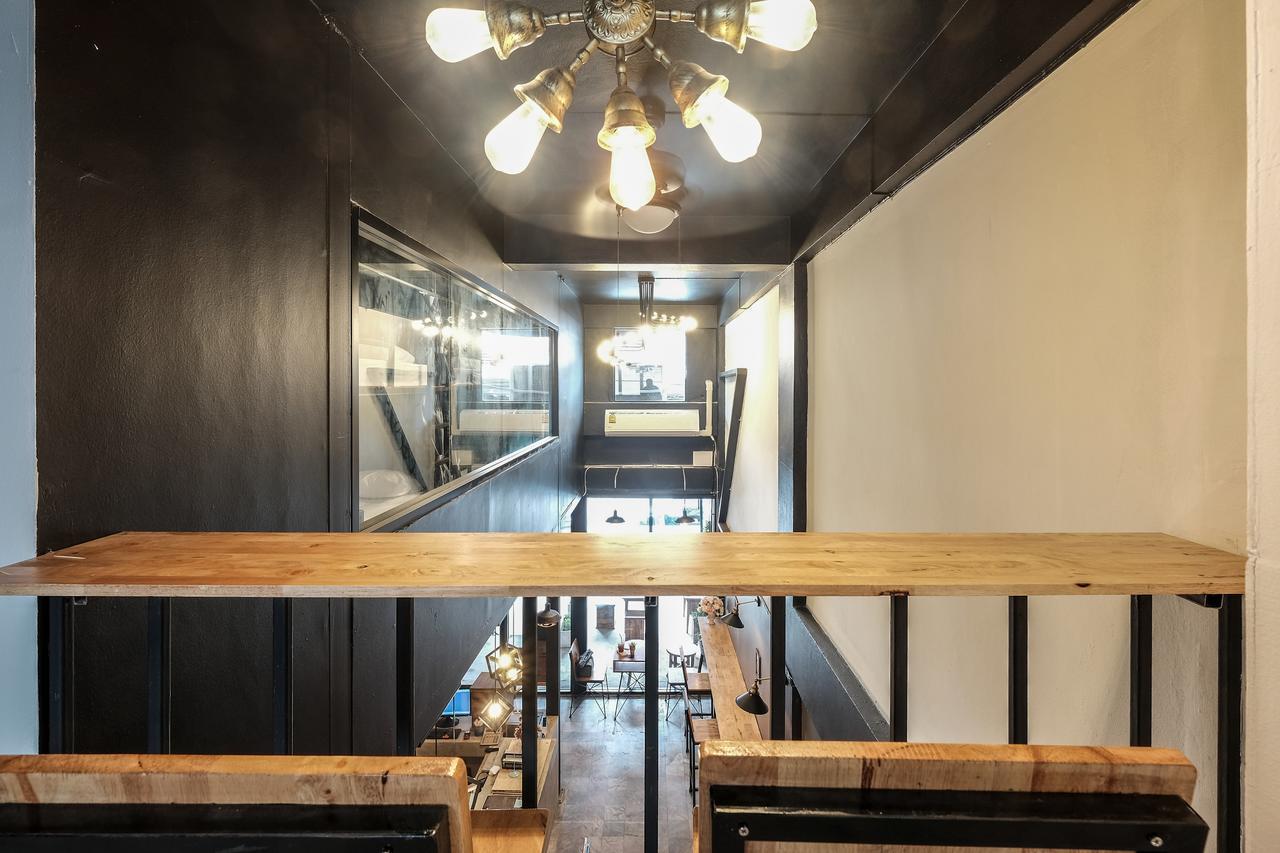 Znap'S Hostel & Cafe Chiang Mai Extérieur photo
