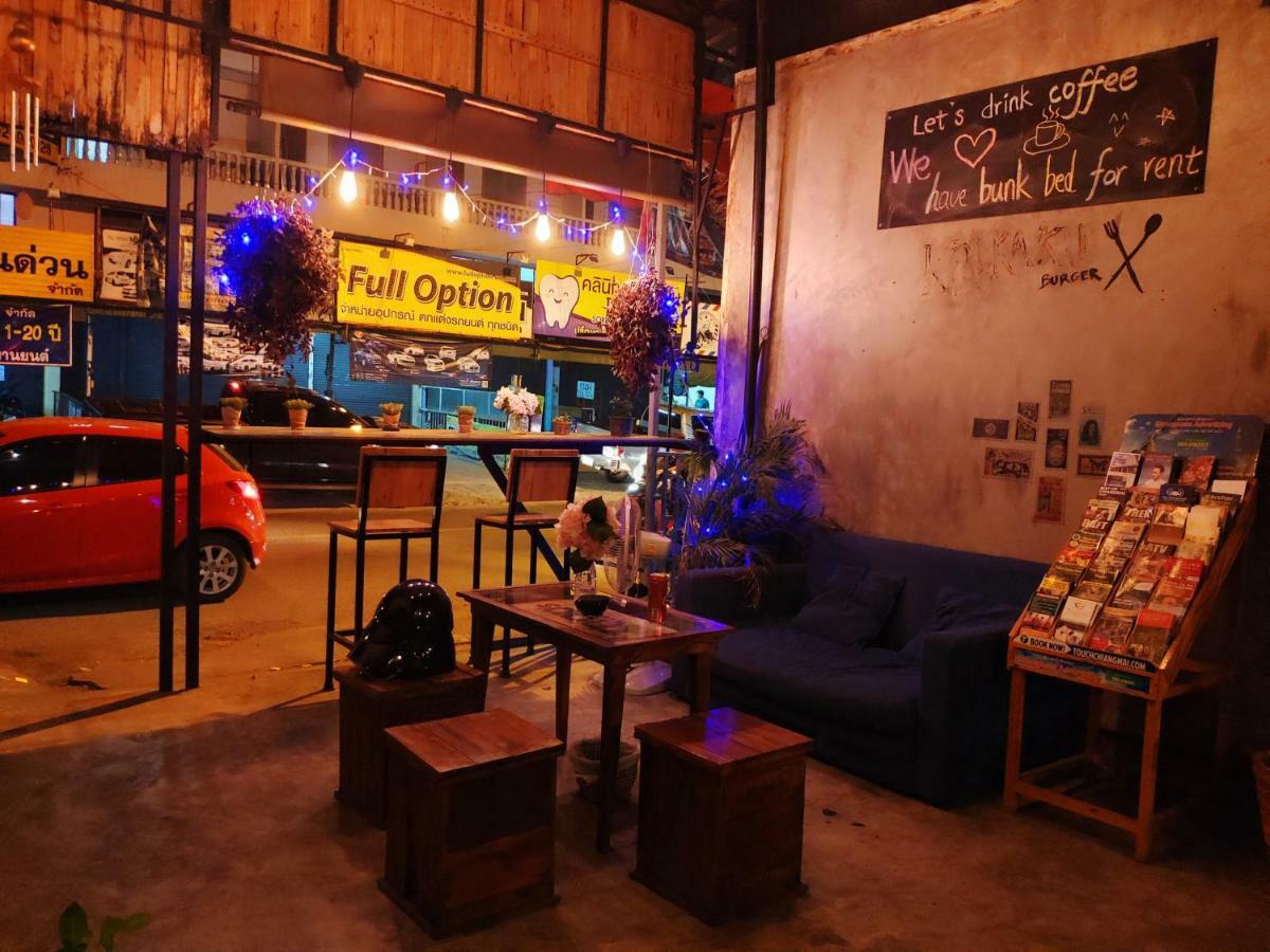 Znap'S Hostel & Cafe Chiang Mai Extérieur photo
