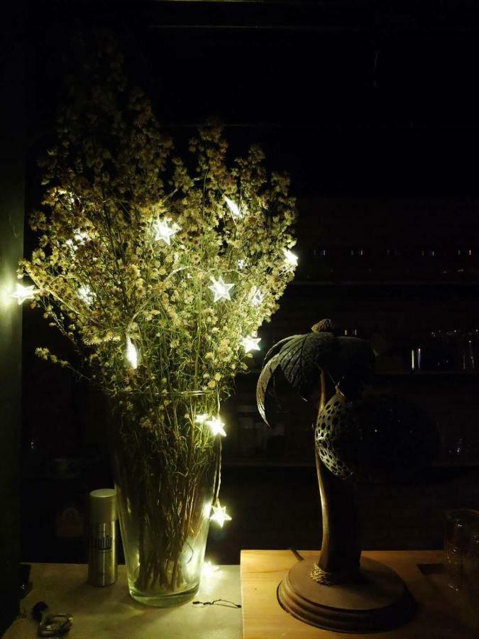 Znap'S Hostel & Cafe Chiang Mai Extérieur photo